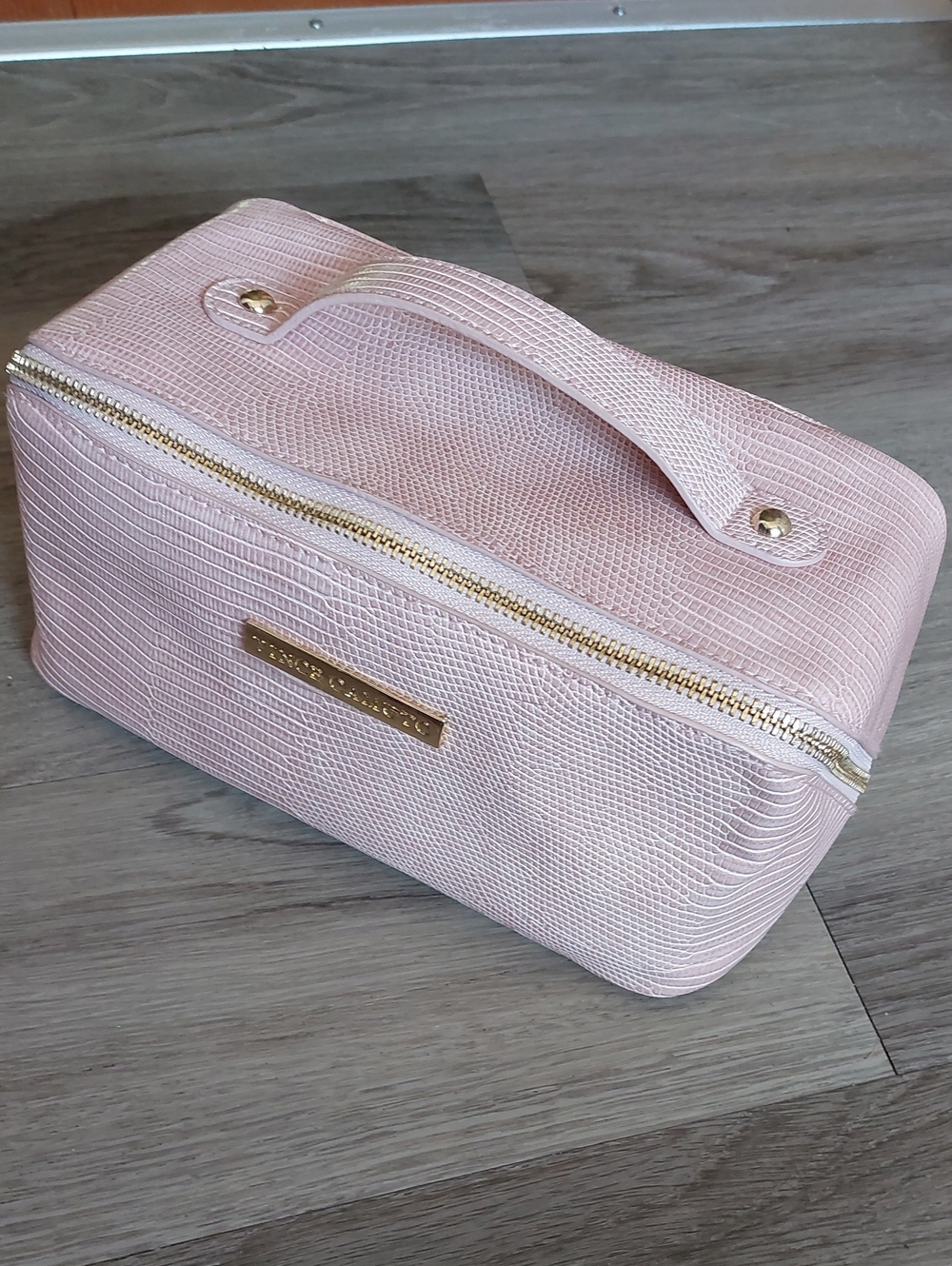 Vince Camuto Blush Pink Textured Travel Makeup Organizer Bag